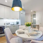 Apartamento Lux Tukan B001, Polanki Aqua -