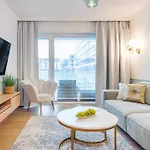 Apartamento Lux Tukan B001, Polanki Aqua - *