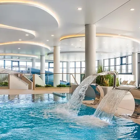 Lux Tukan B001, Polanki Aqua - アパート コウォブジェク