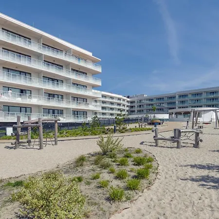 Lux Tukan B001, Polanki Aqua - アパート コウォブジェク