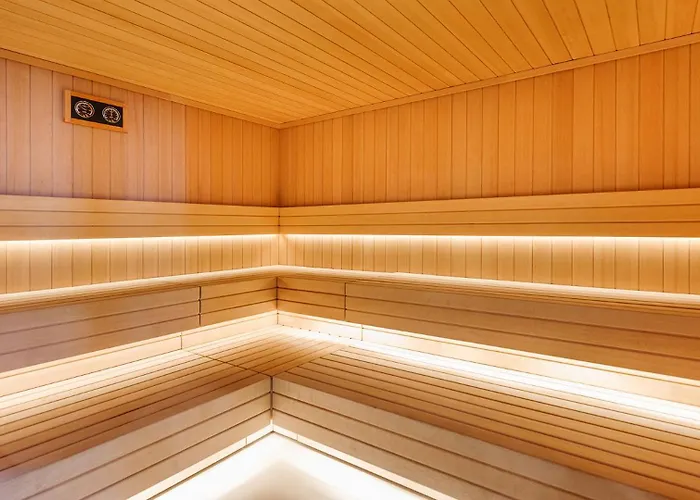 Lux Tukan B001, Polanki Aqua -